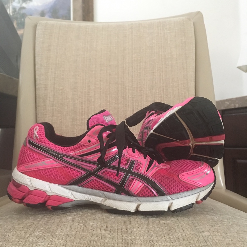 Women’s ASICS running shoe